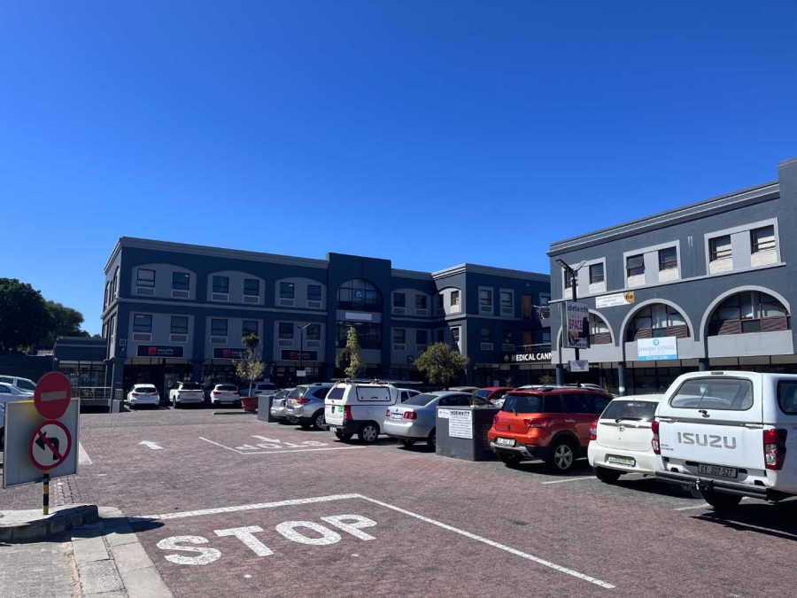 To Let Commercial Property for Rent in Oakdale Western Cape